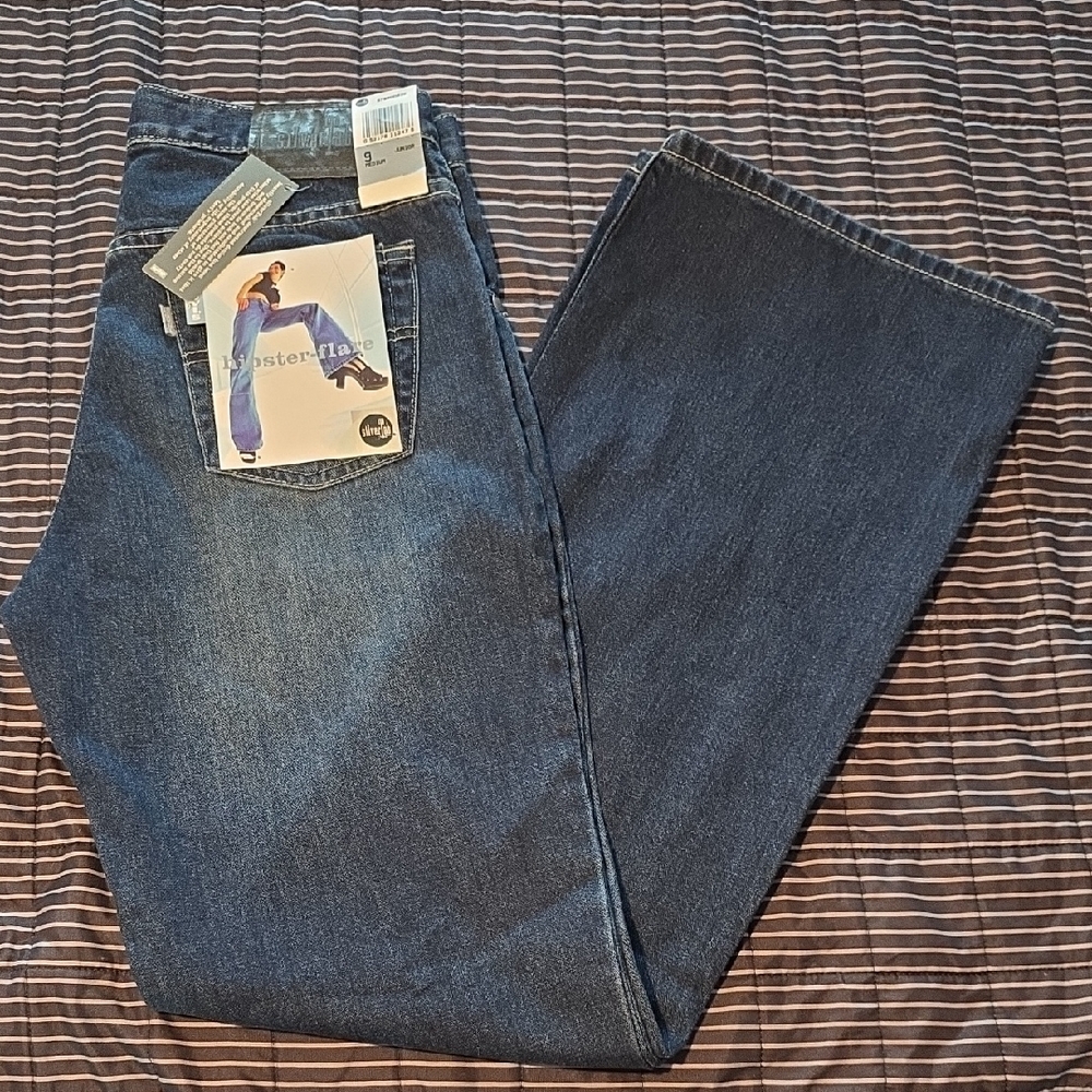 Levi's Women's Silver Tab Flare Jeans Vintage New